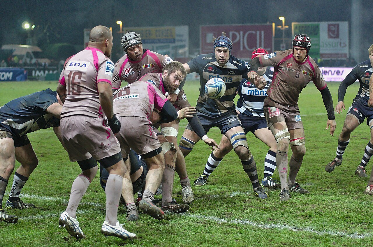 USO-Sale Sharks - 20131205 - Ballon flottant.jpg