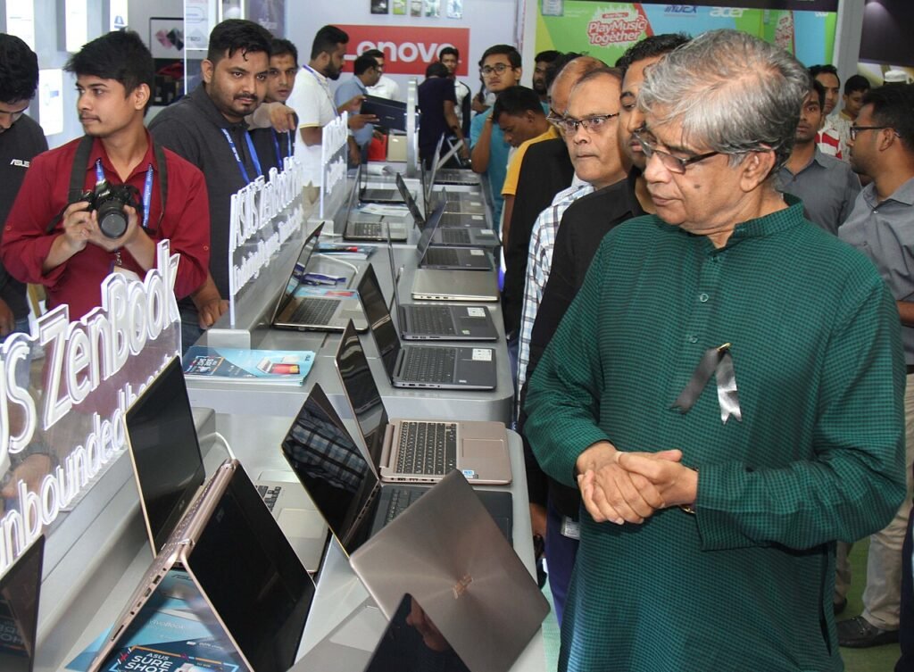 ForTech Summer Laptop Fair 2018, Mustafa Jabbar visits stalls, Dhaka,