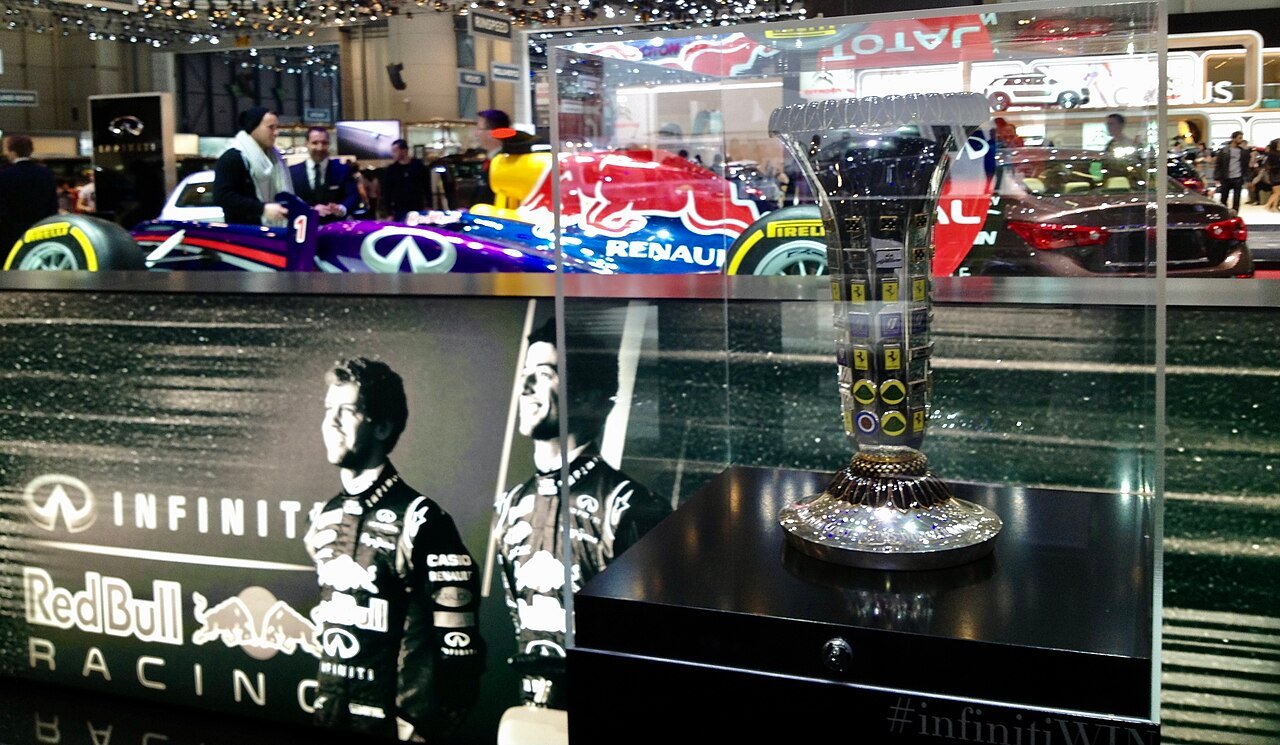 2013 FIA Formula One Constructors Championship Trophy, Geneva 2014 (An